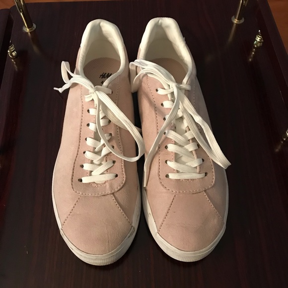Nice Pink Suede H&M Sneakers! - Picture 5 of 9
